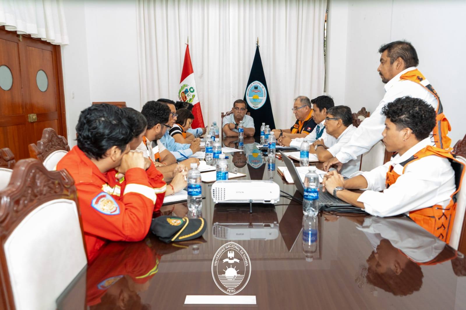 UNIVERSIDAD NACIONAL DE TUMBES FORTALECE ALIANZAS ESTRATÉGICAS PARA GESTIÓN DEL RIESGO DE DESASTRES 