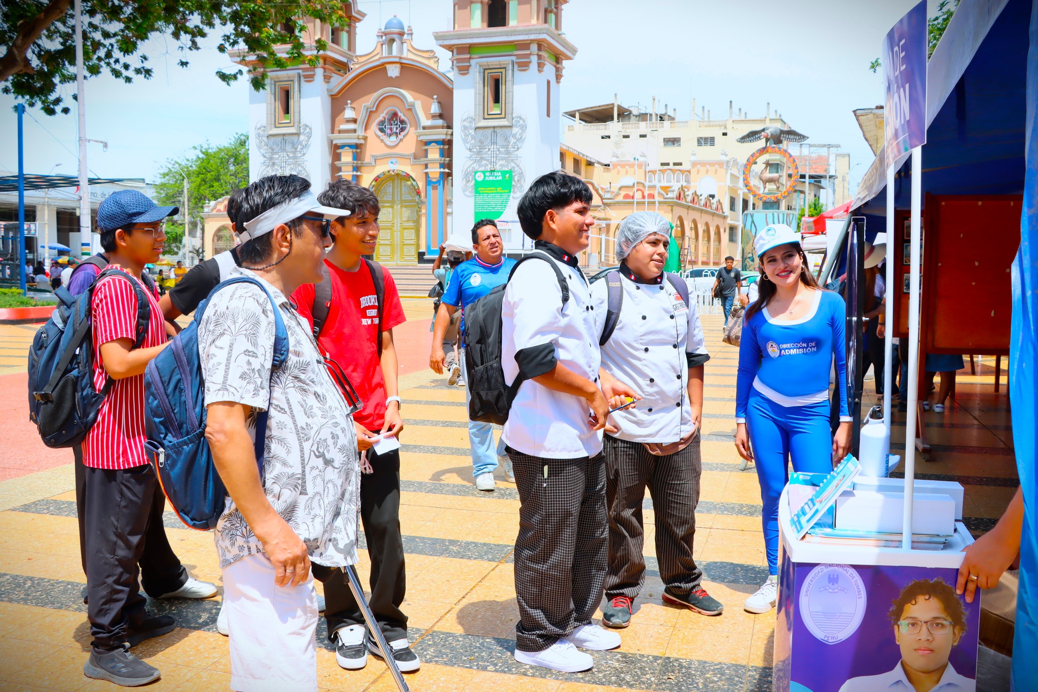 Participación en la exposición fotográfica “Tumbes de antaño”