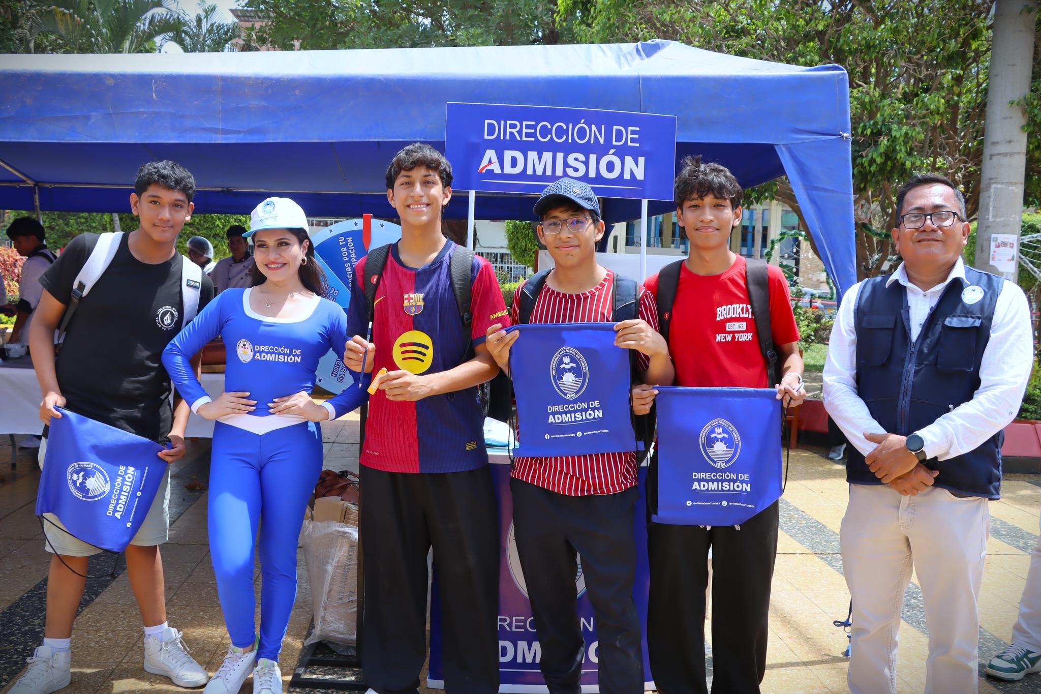 Participación en la exposición fotográfica “Tumbes de antaño”